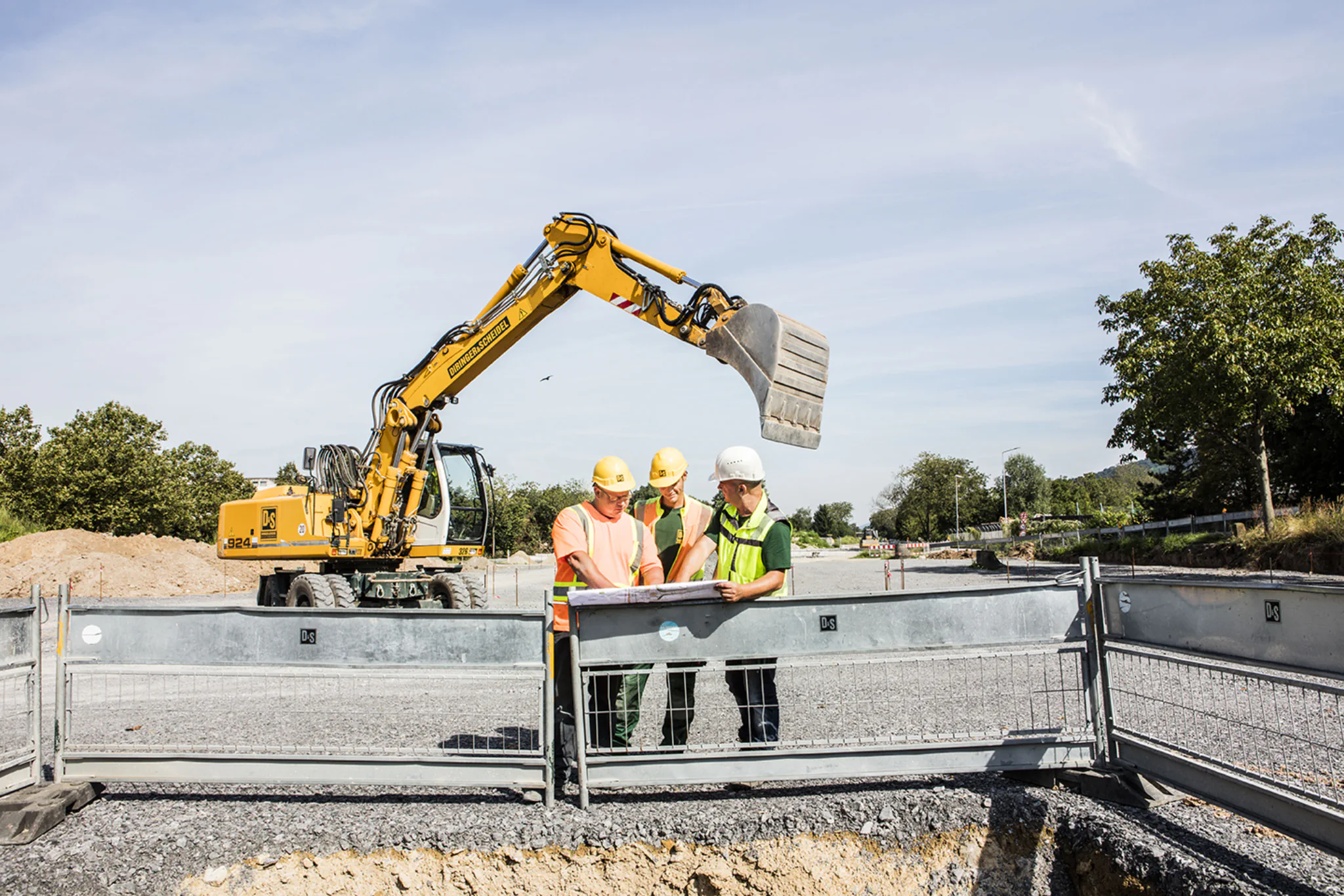 Bauleitung und Team auf der Baustelle